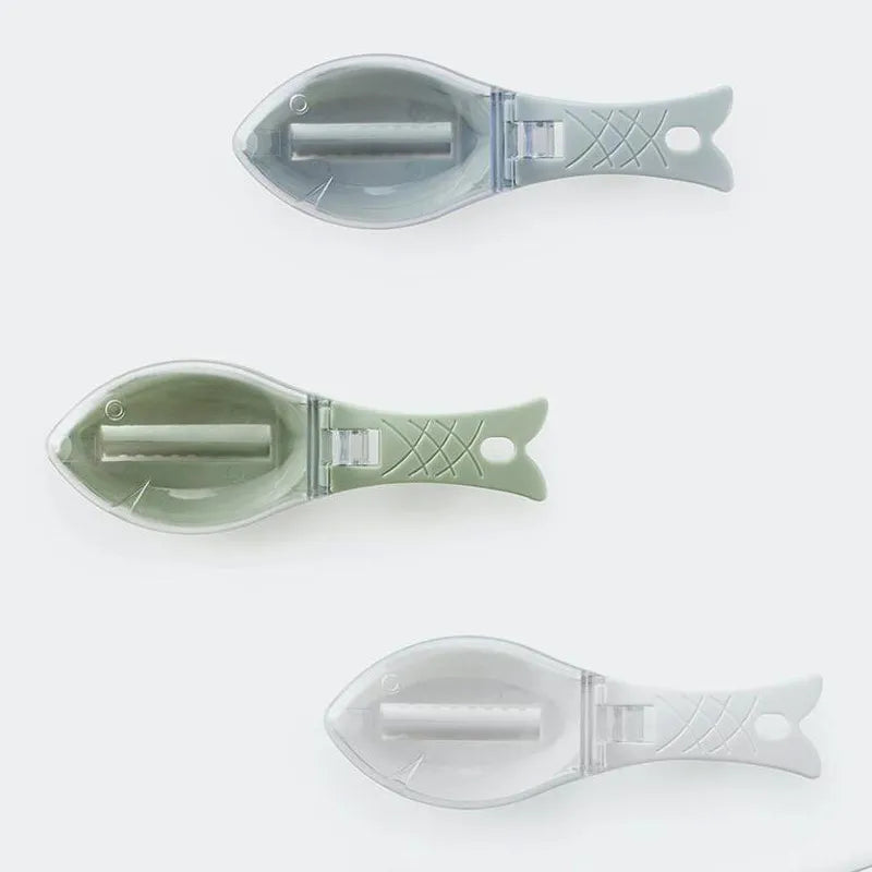 Sollora Creative Fish Shaped Scale Scraper